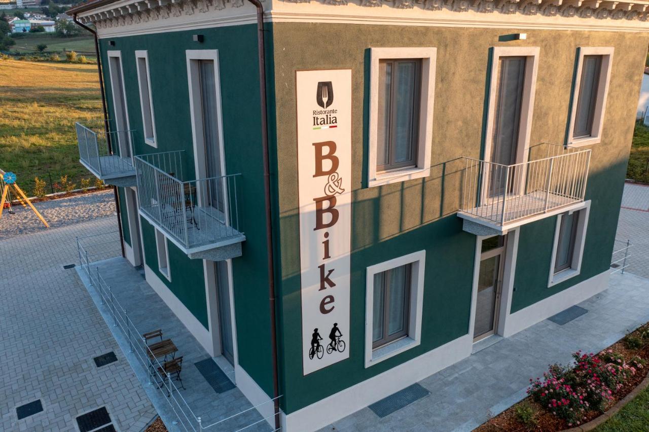 B & Bike Di Ristorante Italia Mombello Monferrato Екстериор снимка